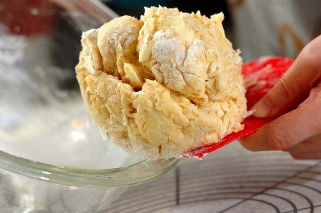 リングドーナツの作り方の手順4