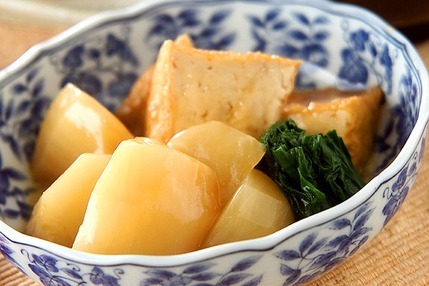 厚揚げとカブの煮物