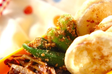 オクラのゴマ和え