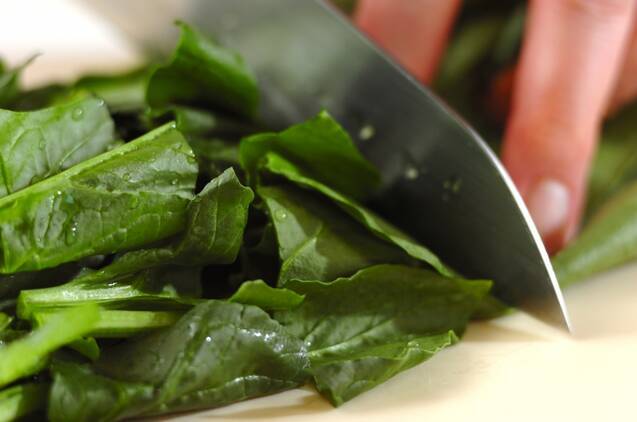 モヤシの甘酢ショウガ炒めの作り方の手順1