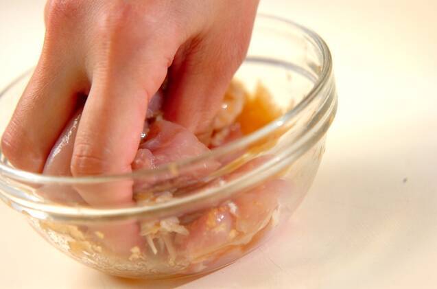 ジューシー鶏の唐揚げの作り方の手順1