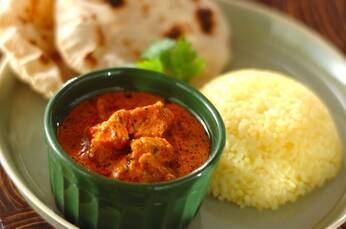 簡単だけど本格的！バターチキンカレー スパイスをブレンドして作る