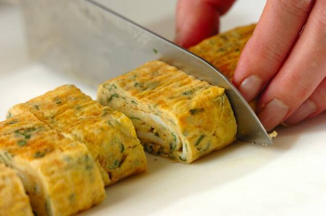 さわやかな香り！大葉とかつおぶしの卵焼きの作り方の手順5