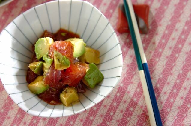 簡単おつまみ マグロのユッケ 混ぜるだけ！by西川 綾さん