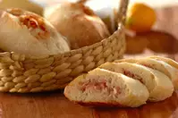 塩レモンとベーコンのパン