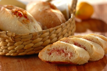 塩レモンとベーコンのパン