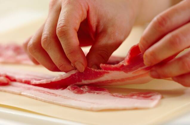 豚肉のロール揚げの作り方の手順2