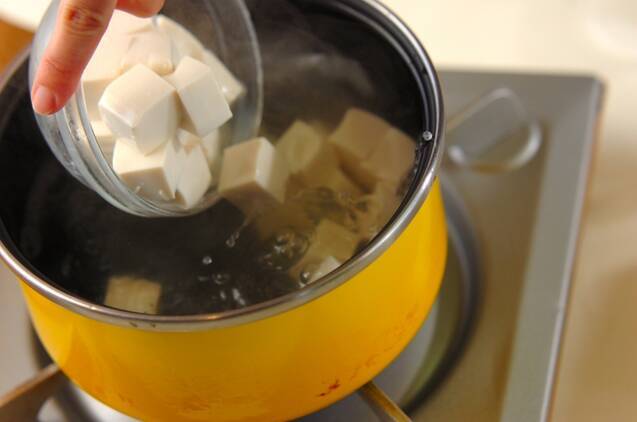 韓国風みそ汁の作り方の手順3