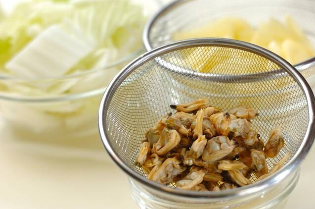 アサリの豆乳ポタージュの作り方の手順1