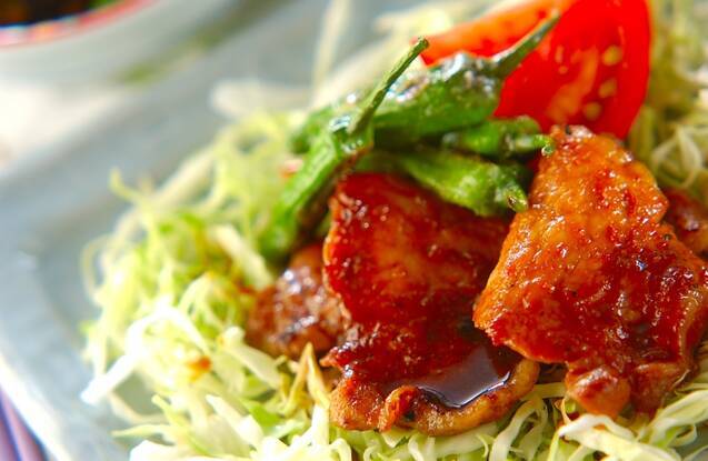 豚肉のショウガ焼き