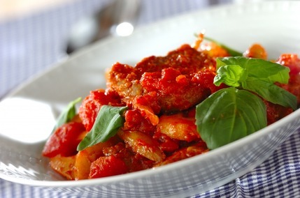 豚ヒレ肉と根菜のトマト煮