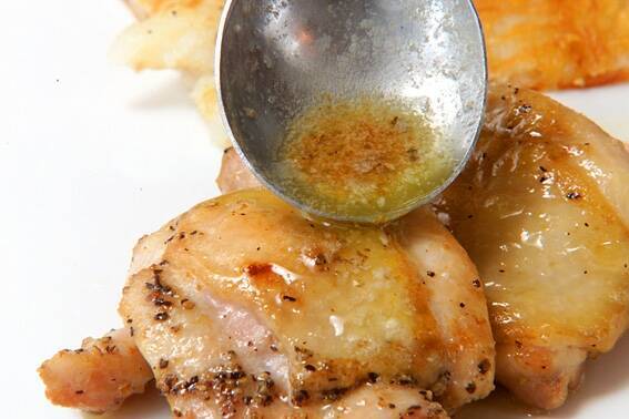 鶏肉の黒コショウ焼きの作り方の手順3