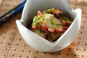 タコのおろしキュウリ和え