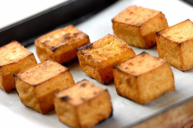 厚揚げのアンチョビチーズ焼きの作り方の手順1