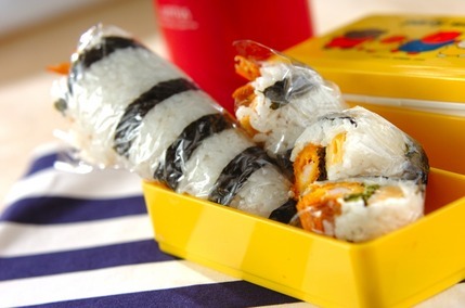 エビフライ入りスティックおにぎり