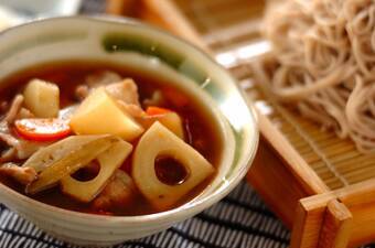 根菜のうま煮つけそば