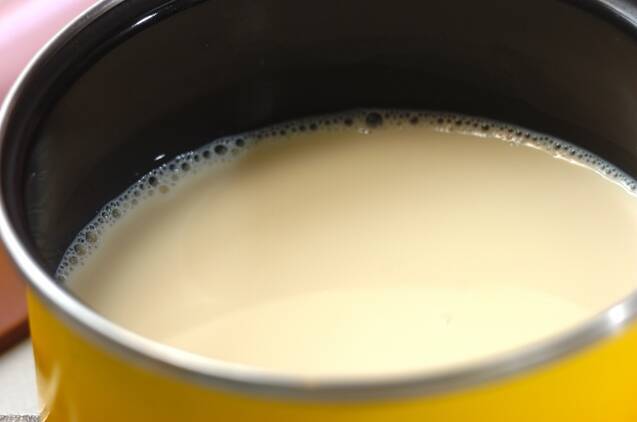 油麩入り豆乳スープの作り方の手順3