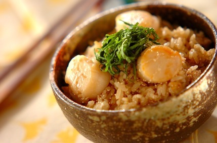 タラコとホタテのぜいたく炊き込みご飯