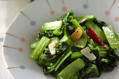 小松菜ペペロンチーノ 副菜 レシピ 作り方 E レシピ 料理のプロが作る簡単レシピ