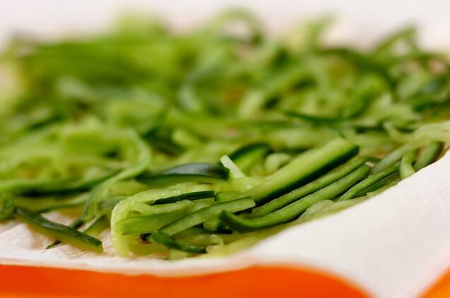 スパゲティーサラダの作り方の手順1