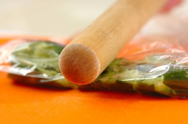 ピリ辛キュウリの作り方の手順1