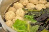 鶏つみれとレタスのスープの作り方6