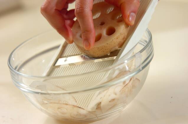 ココナッツオイルの野菜チップスの作り方の手順2