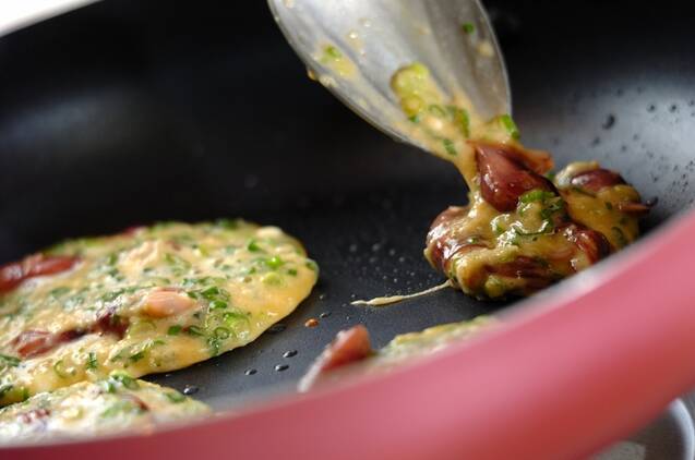 ホタルイカ入りネギ焼きの作り方の手順3