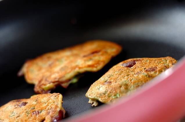 ホタルイカ入りネギ焼きの作り方の手順4