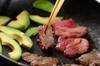 牛肉とアボカドの照り焼きの作り方の手順3