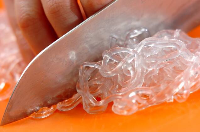 サッパリ甘酢春雨サラダの作り方の手順2