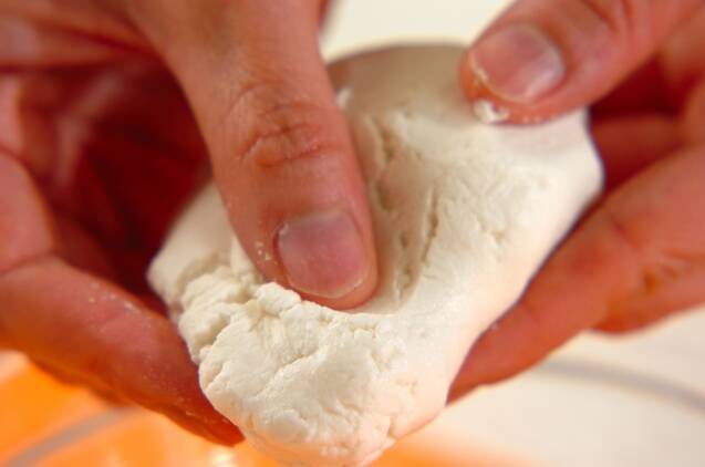 イチゴ白玉ぜんざいの作り方の手順2