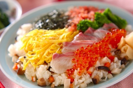 春の菜の花ちらし寿司