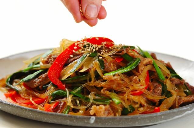 ニンニク・ショウガしょうゆを使ったチャプチェの作り方の手順9