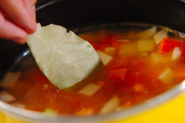 ミネストローネスープの作り方の手順3