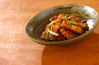 油揚げとネギの照り焼き炒め