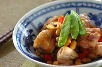 鶏と大豆の煮物