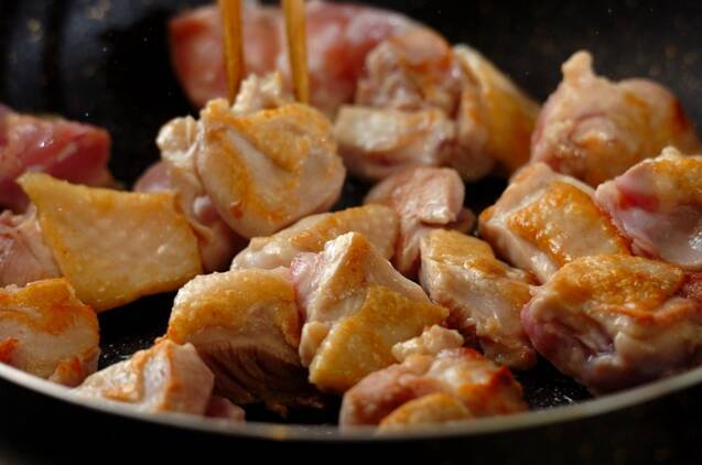 鶏と大豆の煮物の作り方の手順3