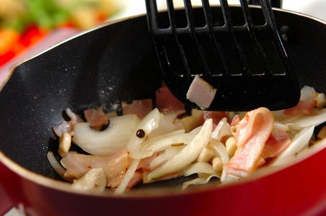 新玉ネギとアスパラのケークサレ(2種)の作り方の手順6