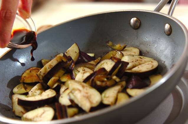 ナスの和風チーズ炒めの作り方の手順2