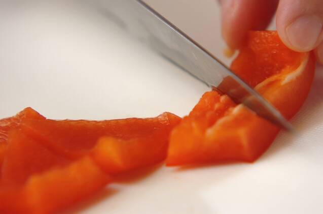 パプリカコーン炒めの作り方の手順1