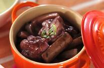 鶏もも肉の赤ワイン煮込み