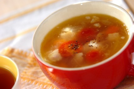 プチトマトのコンソメスープ