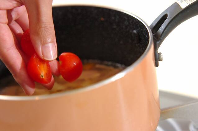 プチトマトのコンソメスープの作り方の手順5