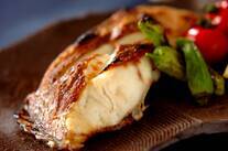 グリルで手軽に 鯛の塩焼き ふっくら上手な焼き方