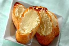 シュガーバターバゲット