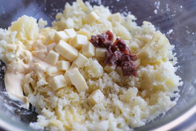 簡単バル風おつまみ！アンチョビチーズのポテトサラダ by ぐっち夫婦さんの作り方の手順3