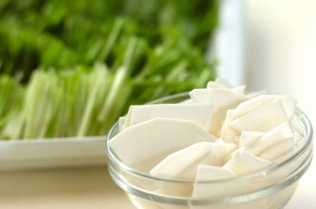 カブのサラダの作り方の手順1