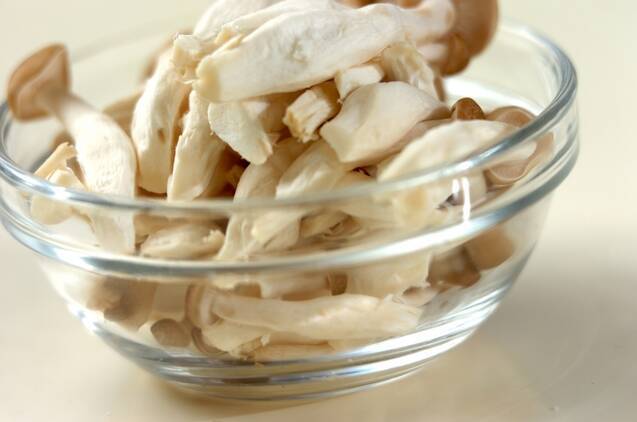 みそそぼろ混ぜご飯の作り方の手順1