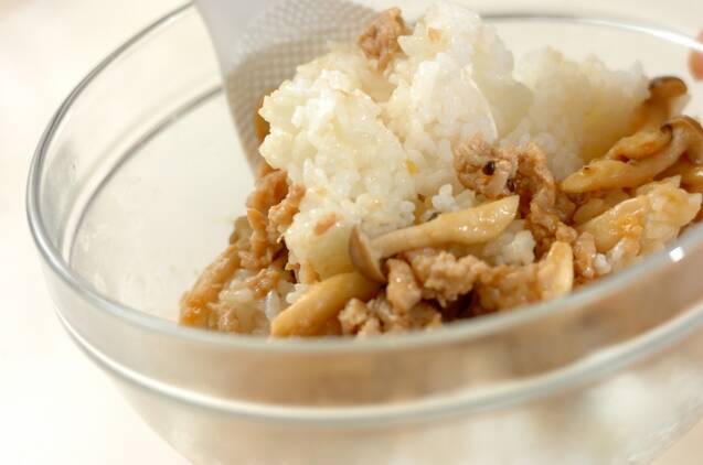 みそそぼろ混ぜご飯の作り方の手順3